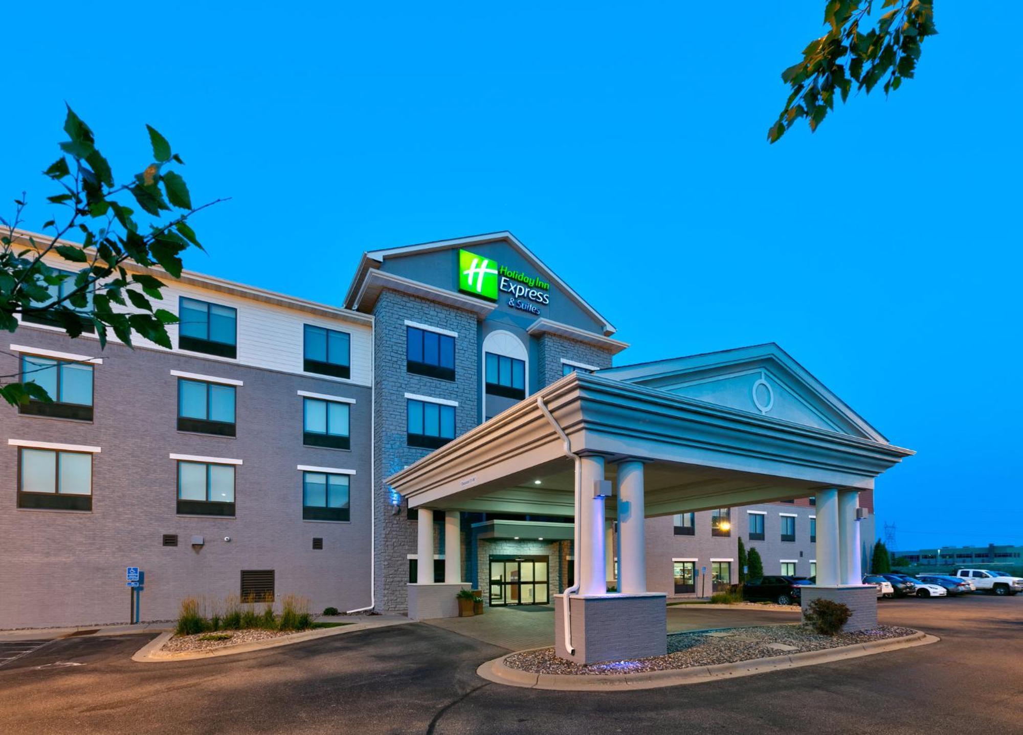 Holiday Inn Express Hotel & Suites Shakopee By Ihg Bagian luar foto