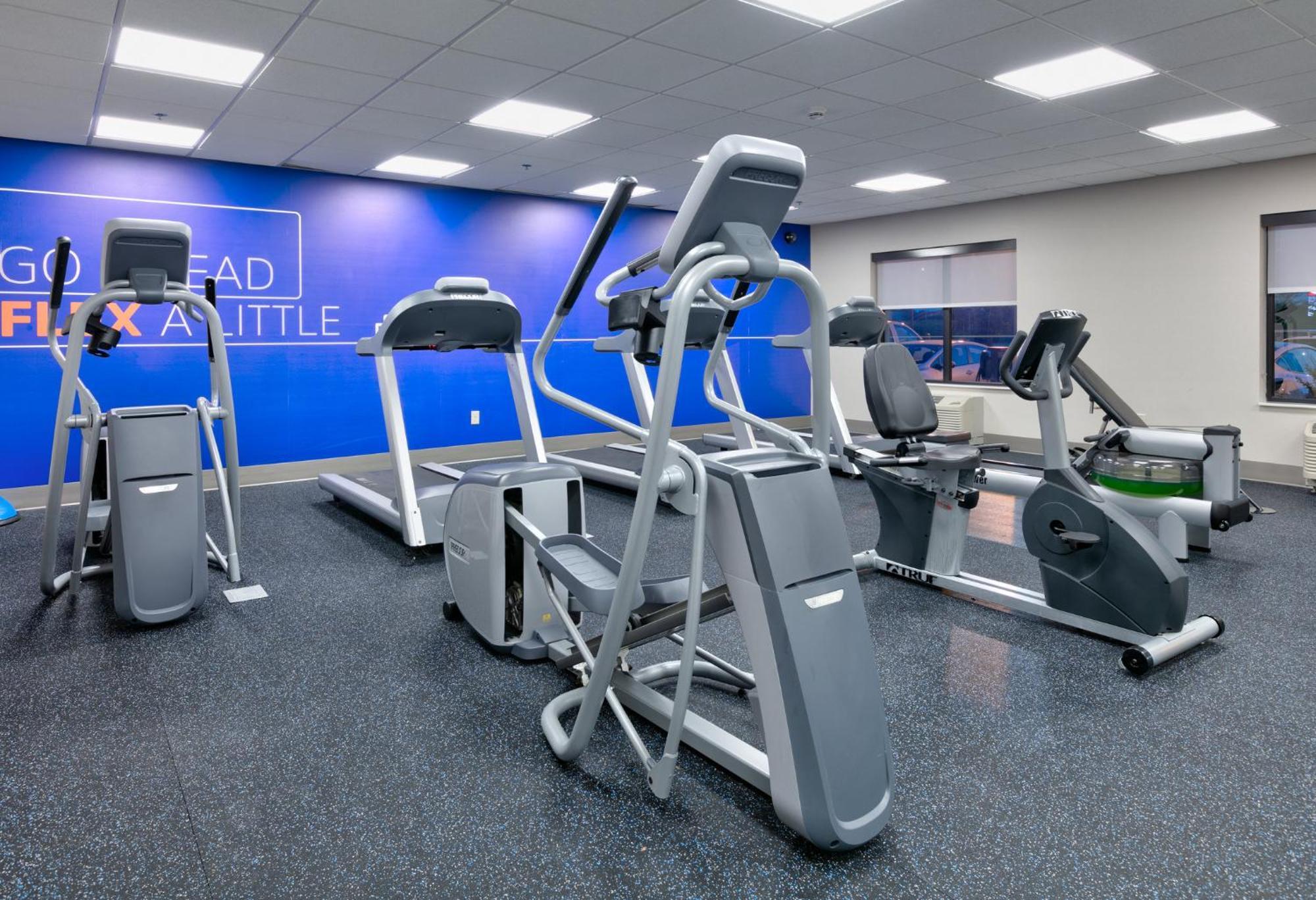 Holiday Inn Express Hotel & Suites Shakopee By Ihg Bagian luar foto